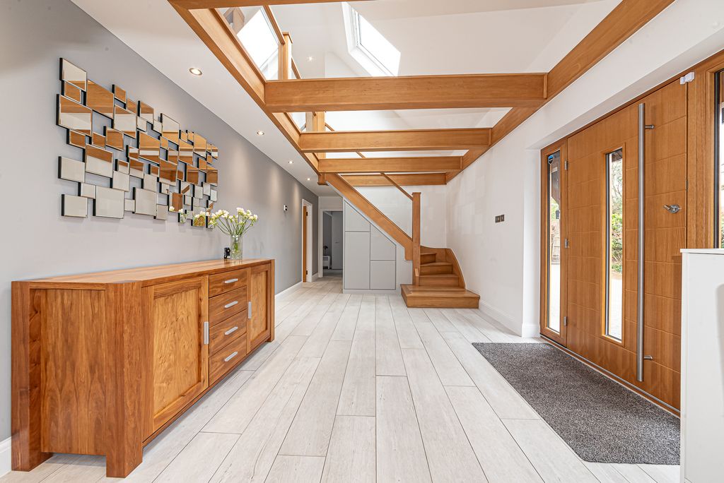 Additional image 5 of 5 bed detached house for saleWalton Drive, Ascot SL5
