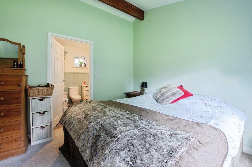 Additional image 17 of 8 bed detached house for saleSchool Road, Nomansland, Salisbury SP5