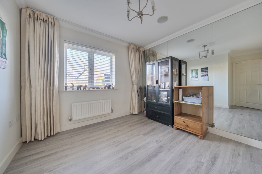 Additional image 14 of 5 bed detached house for saleOkus Road, Swindon SN1