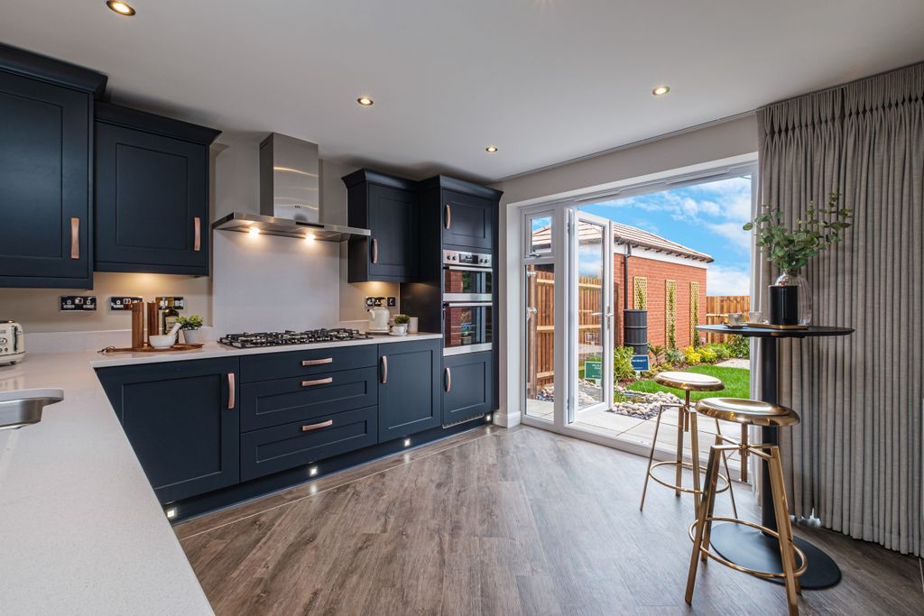4 bed detached house for sale"Avondale" at Wincombe Lane, Shaftesbury SP7