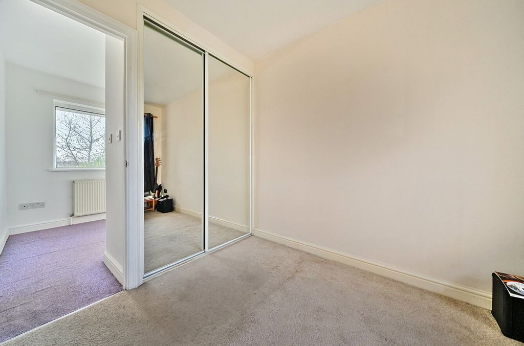 Additional image 14 of 4 bed semi-detached house for saleFairford Crescent, Swindon SN25