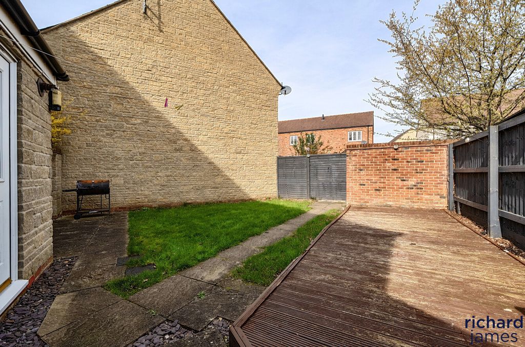 Additional image 17 of 4 bed detached house for saleCharmind Walk, Haydon Wick, Swindon SN25