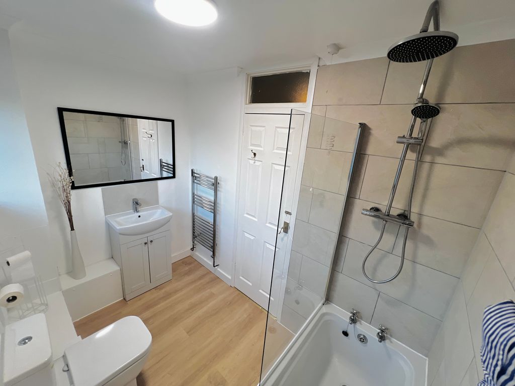 Additional image 12 of 3 bed terraced house for saleHumber Way, Sandhurst GU47