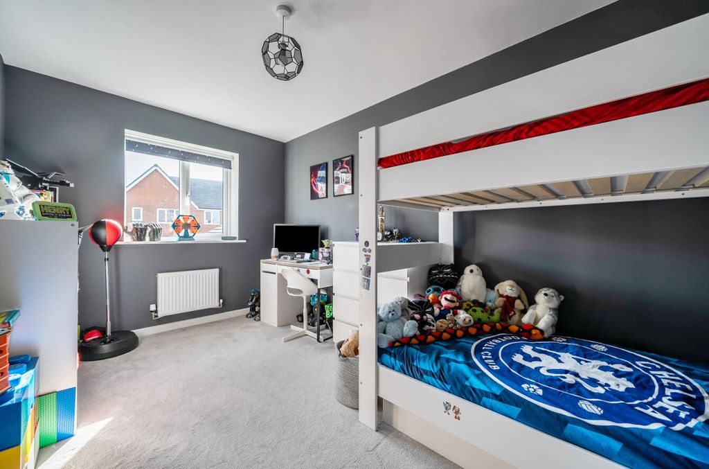 Additional image 5 of 3 bed semi-detached house for saleSt. Georges Park, Binfield, Bracknell, Berkshire RG42