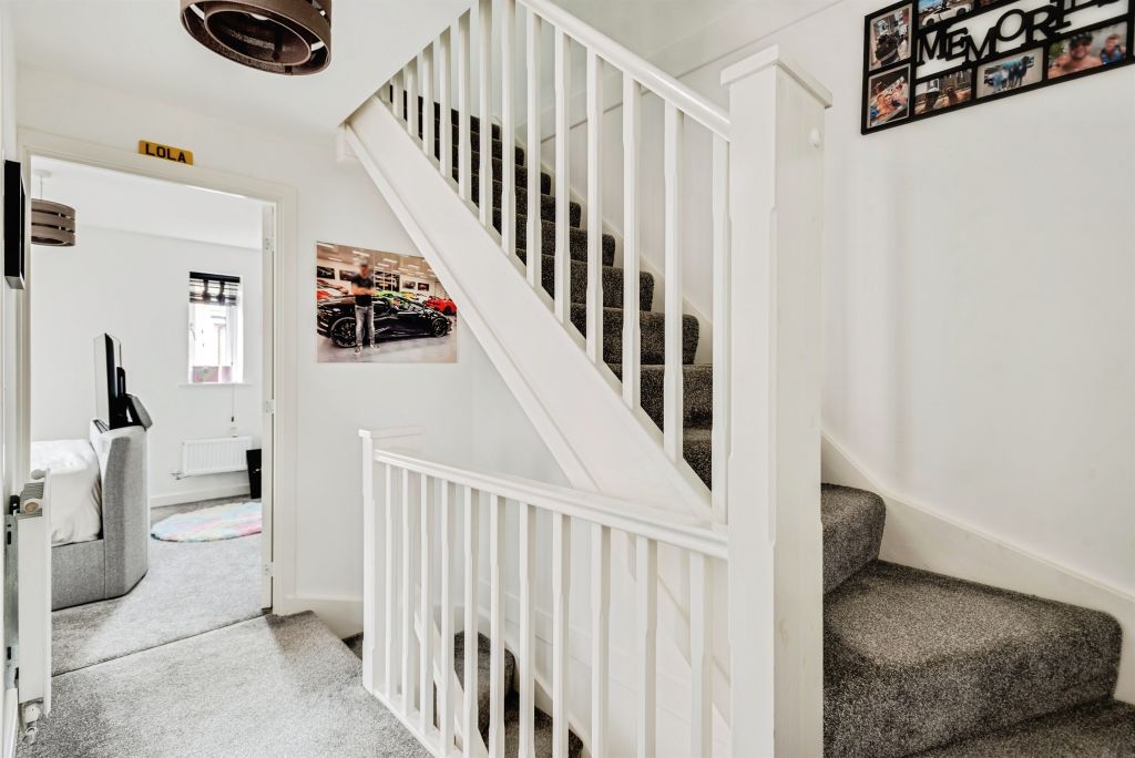 Additional image 8 of 3 bed semi-detached house for saleGrayling Avenue, Swindon SN3