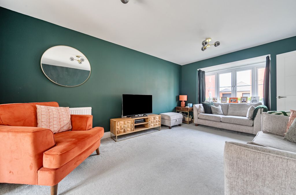 Additional image 2 of 4 bed detached house for saleFreeman Crescent, Wroughton, Swindon SN4