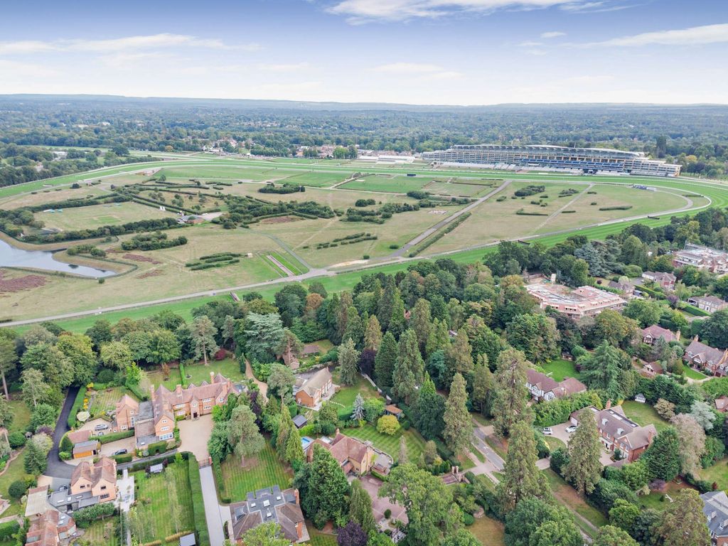 Additional image 3 of 6 bed detached house for saleKennel Avenue, Ascot, Berkshire SL5