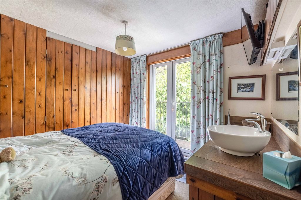 Additional image 20 of 3 bed detached house for saleLovel Road, Winkfield, Windsor, Berkshire SL4