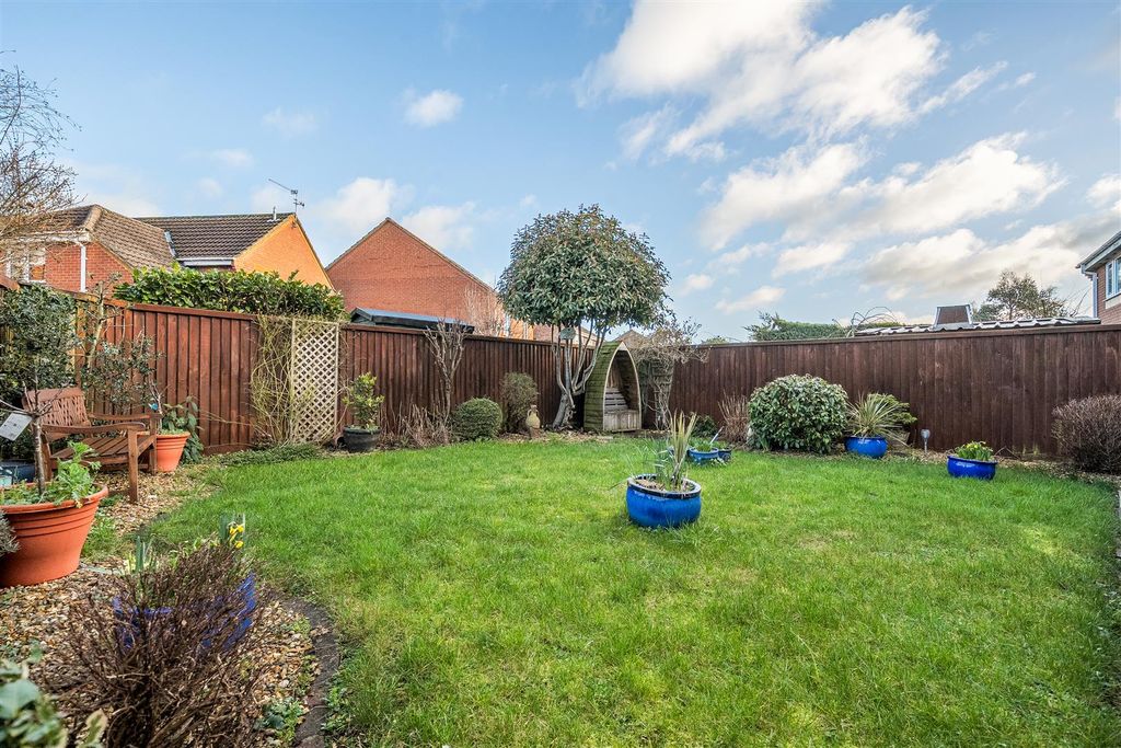Additional image 2 of 4 bed detached house for saleTurpin Way, Chippenham SN14