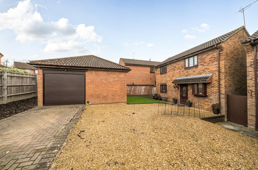 Additional image 19 of 4 bed detached house for saleBoundary Close, Kingsdown, Swindon SN2
