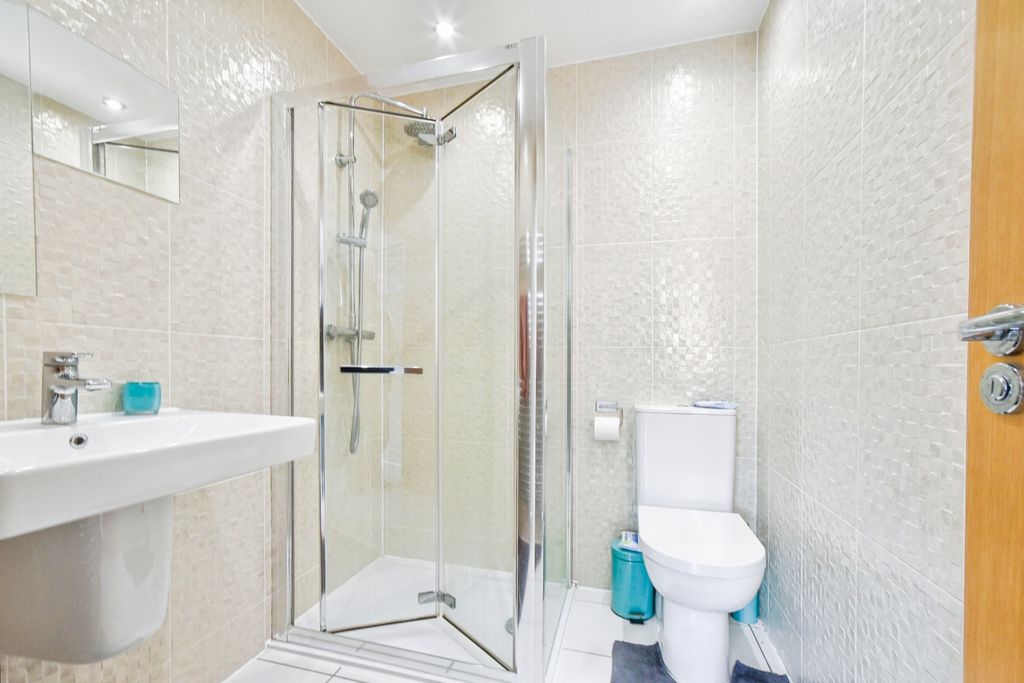 Additional image 13 of 6 bed detached house for saleAdams Meadow - Wanborough, Swindon SN4