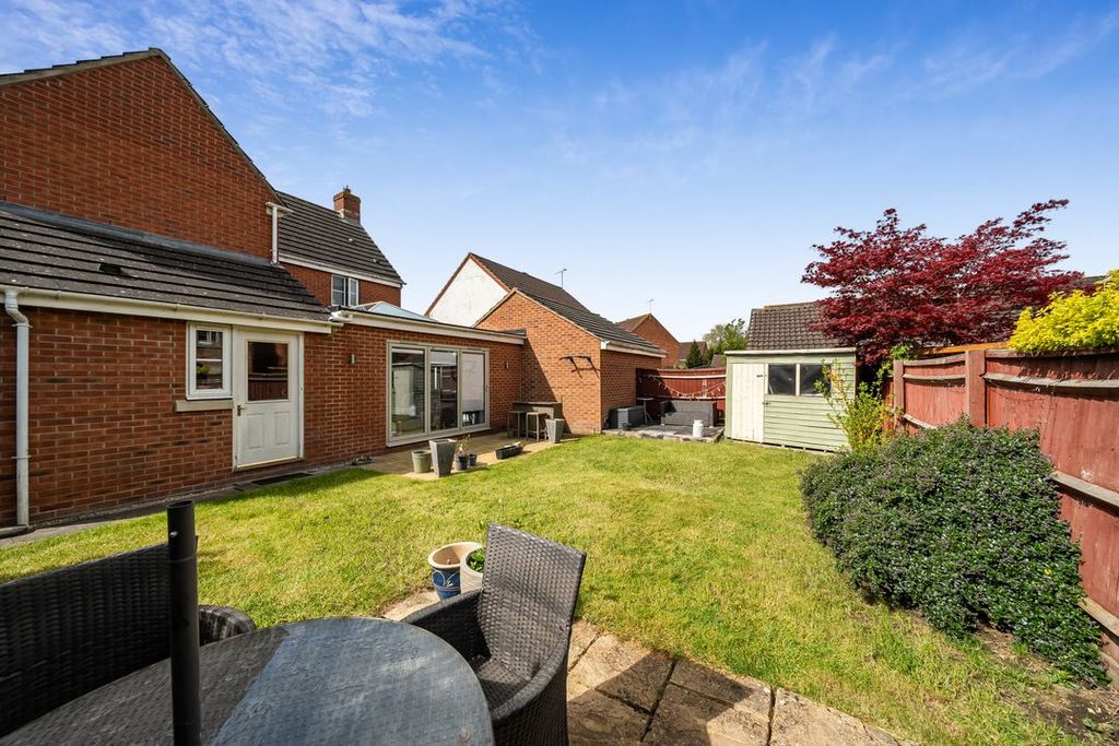 Additional image 18 of 4 bed detached house for saleHatch Road, Upper Stratton, Swindon SN3