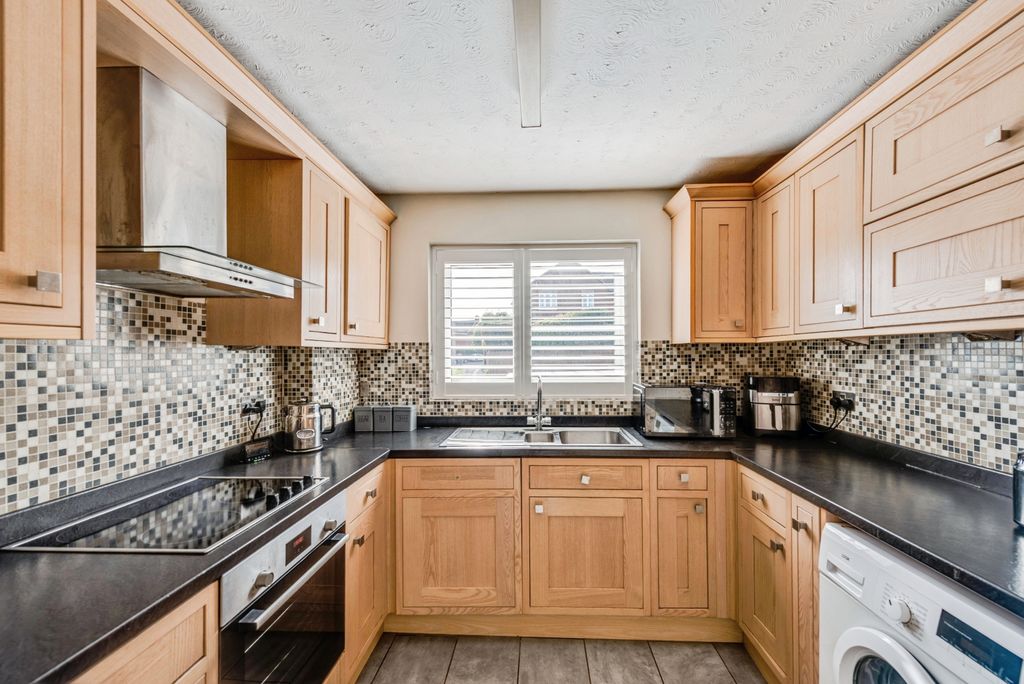 Additional image 10 of 4 bed detached house for saleGarraways, Royal Wootton Bassett SN4