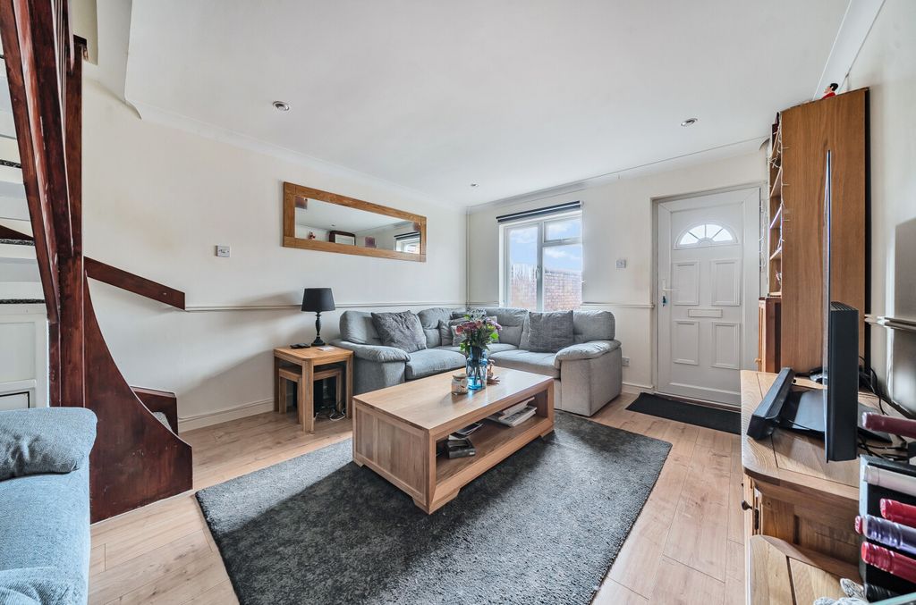 2 bed terraced house for saleCastleton Road, Middleleaze, Swindon SN5 photo 2