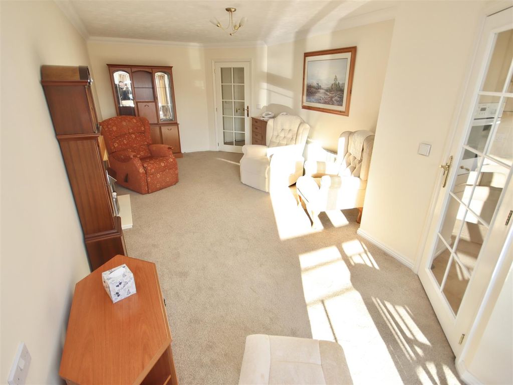 Additional image 3 of 1 bed flat for saleCastle Lodge, Chippenham SN15
