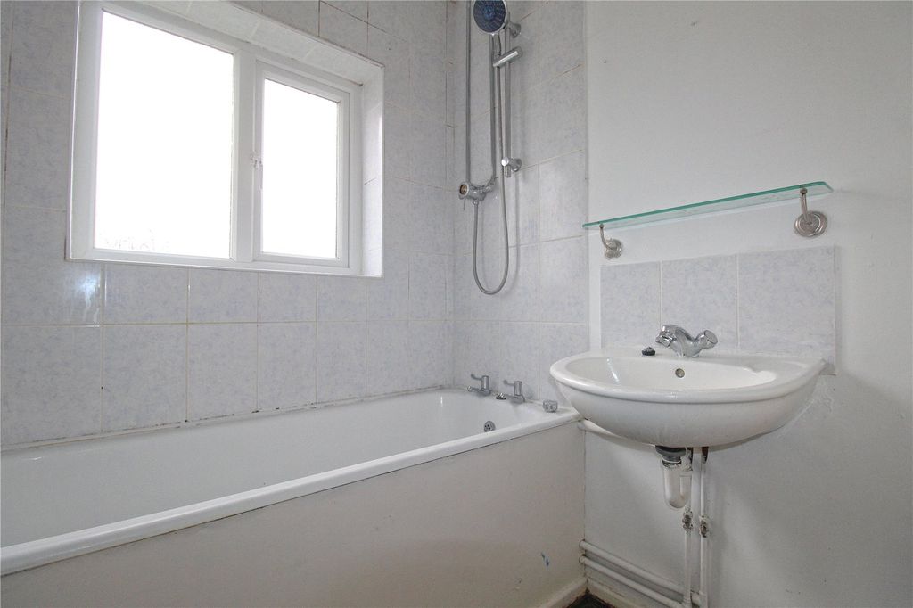 Additional image 13 of 3 bed semi-detached house for saleLambrok Close, Trowbridge BA14