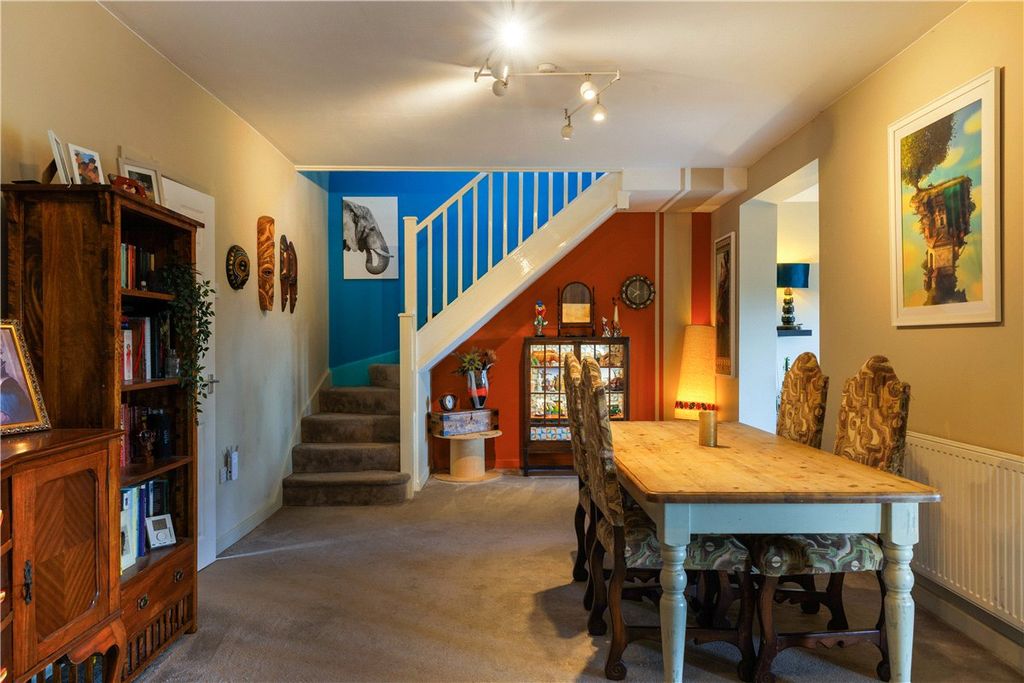 Additional image 8 of 4 bed detached house for salePipers Piece, Herd Street, Marlborough, Wiltshire SN8