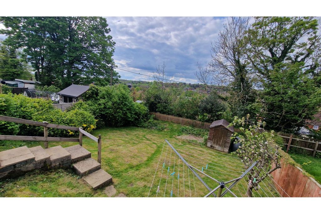 Additional image 30 of 4 bed semi-detached house for saleOrchard Road, Marlborough SN8