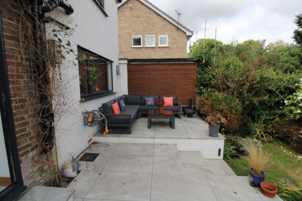 Additional image 19 of 4 bed semi-detached house for saleLily Hill Road, Bracknell RG12