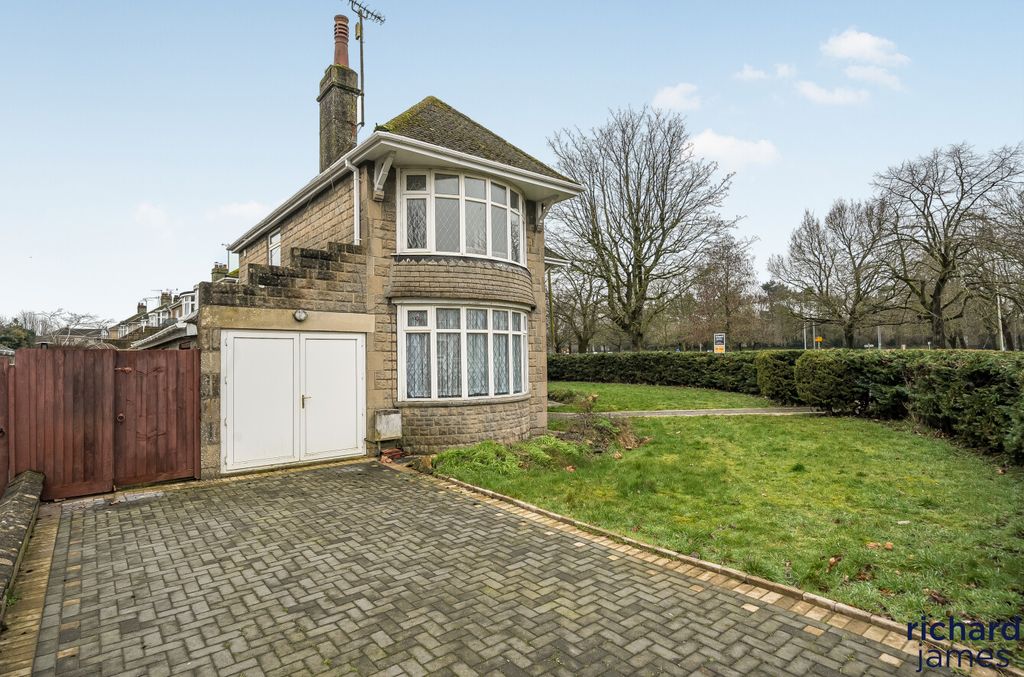 Additional image 13 of 3 bed detached house for saleMarlborough Road, Swindon SN3