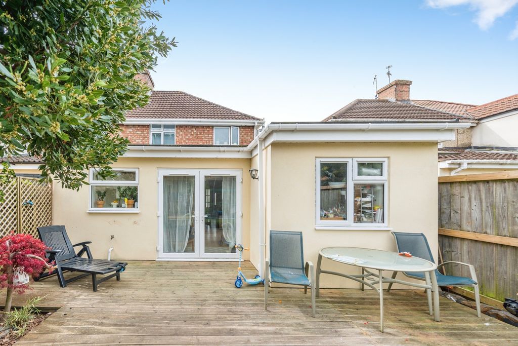 Additional image 14 of 3 bed semi-detached house for saleCopse Avenue, Swindon SN1