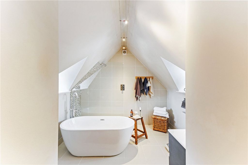 Additional image 16 of 3 bed detached house for saleLockeridge, Marlborough, Wiltshire SN8