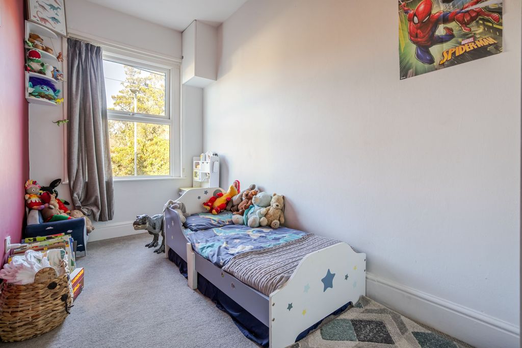 Additional image 5 of 2 bed flat for saleFernbank Road, Ascot SL5