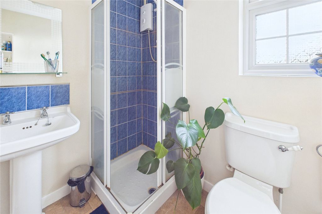 Additional image 15 of 5 bed detached house for salePaddock Close, Haydon Wick, Swindon SN25
