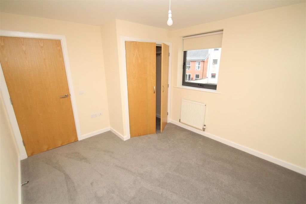 Additional image 7 of 2 bed flat for saleRowan Court, Old Town SN1