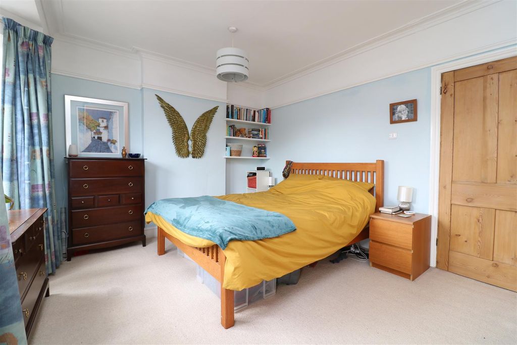 Additional image 12 of 3 bed semi-detached house for saleClarendon Road, Trowbridge BA14