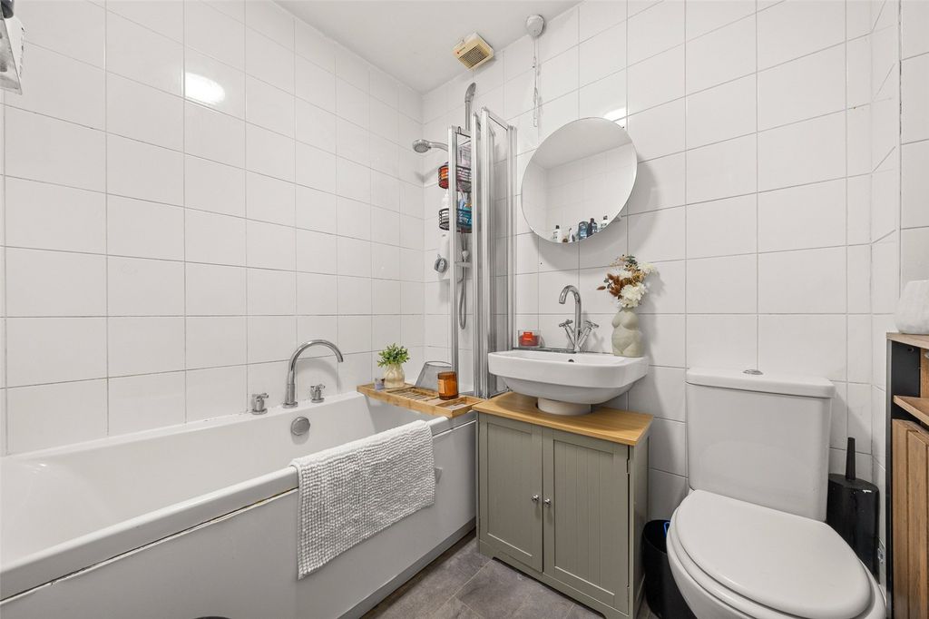 Additional image 11 of 2 bed terraced house for salePewsey Vale, Bracknell, Berkshire RG12