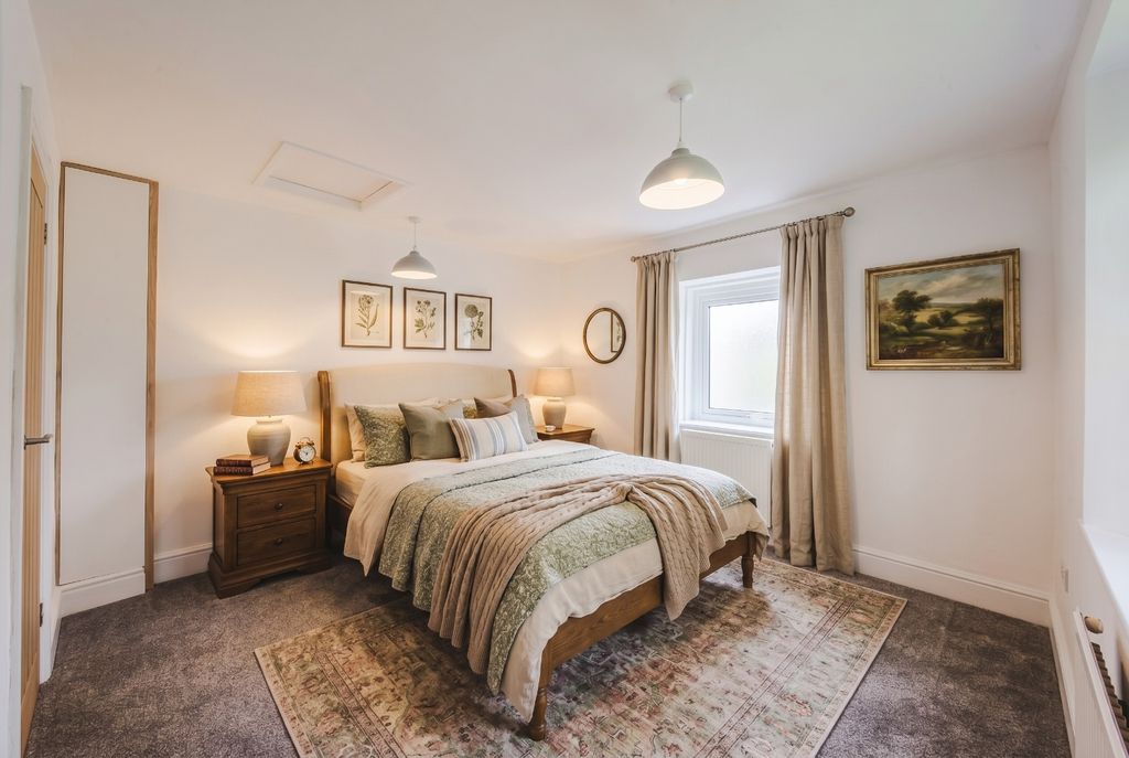 Additional image 16 of 3 bed semi-detached house for saleChapel Lane, Wanborough, Swindon, Wiltshire SN4