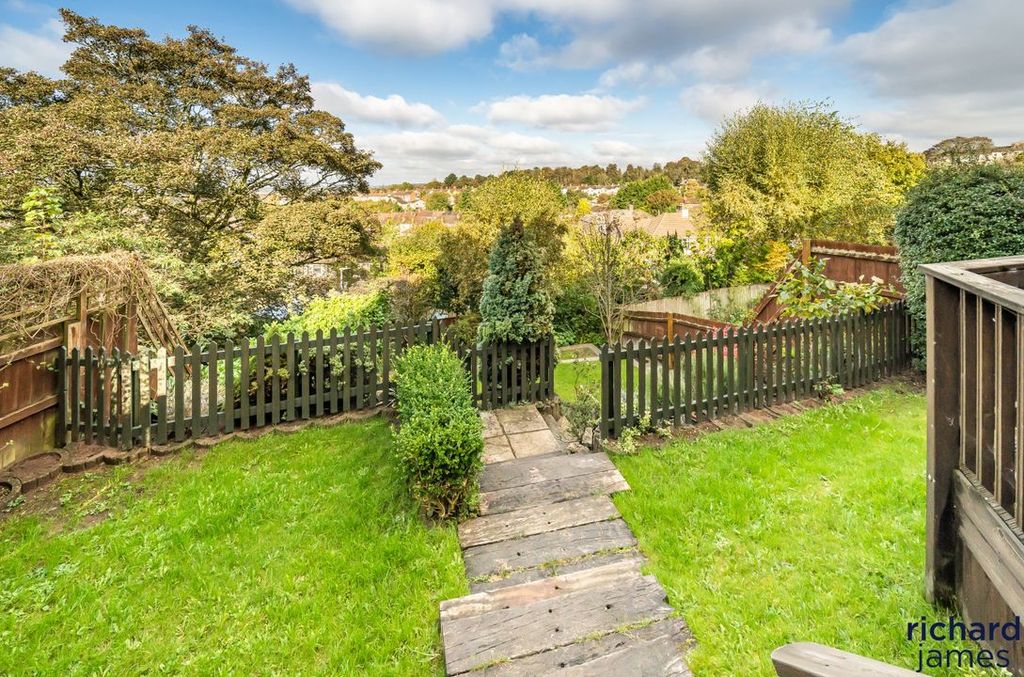 Additional image 21 of 5 bed detached house for saleOkus Road, Swindon SN1