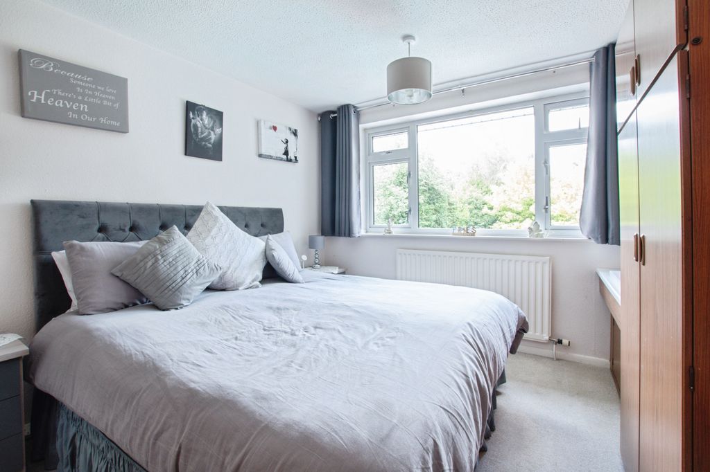 Additional image 7 of 6 bed detached house for saleLyndhurst Road, Salisbury SP5