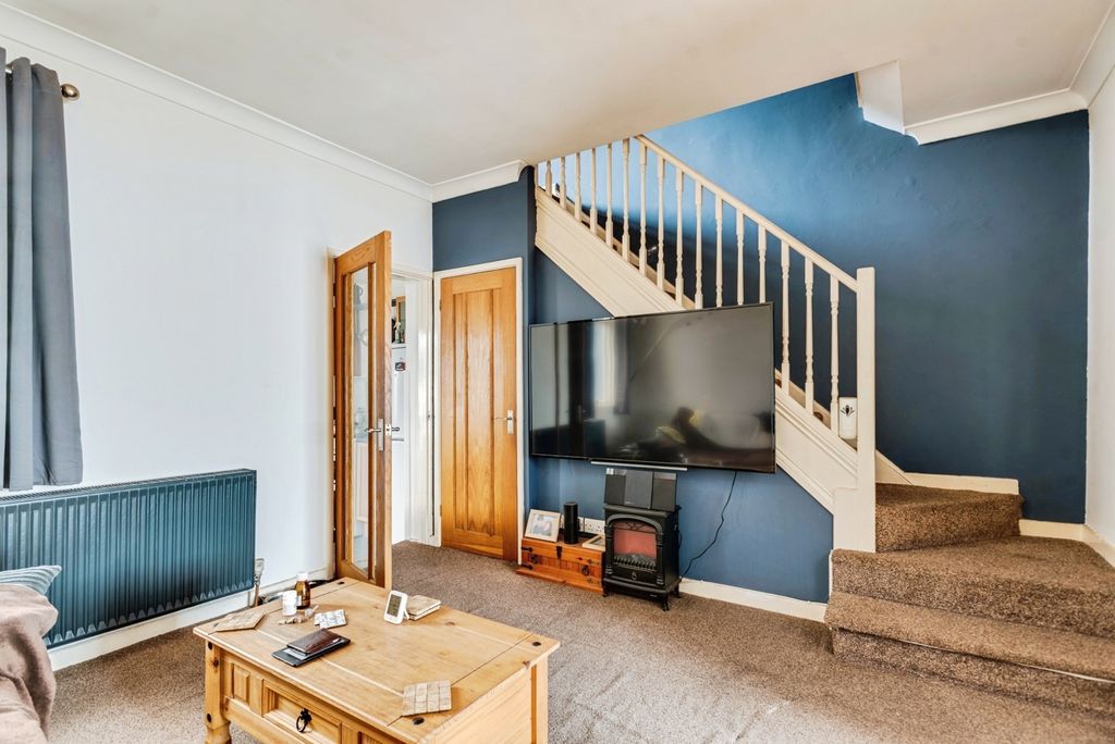 Additional image 5 of 3 bed terraced house for saleCricklade Road, Swindon, Wiltshire SN2