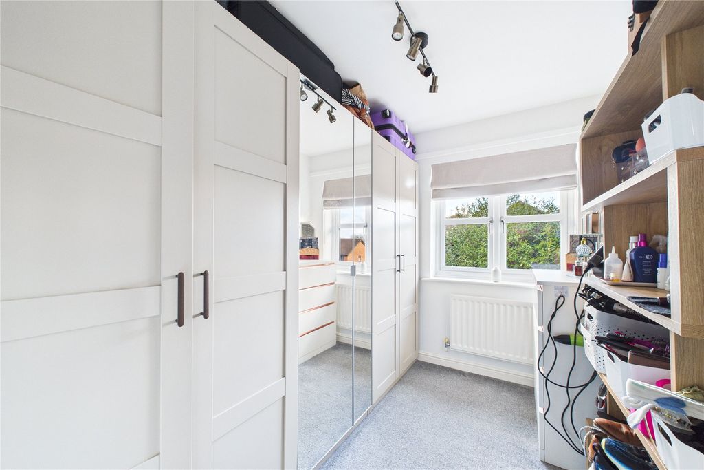 Additional image 9 of 3 bed detached house for saleNorman Keep, Warfield, Berkshire RG42
