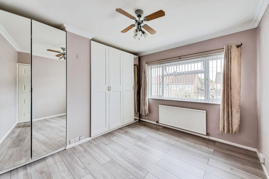 Additional image 9 of 4 bed semi-detached house for saleCollett Avenue, Swindon, Wiltshire SN2