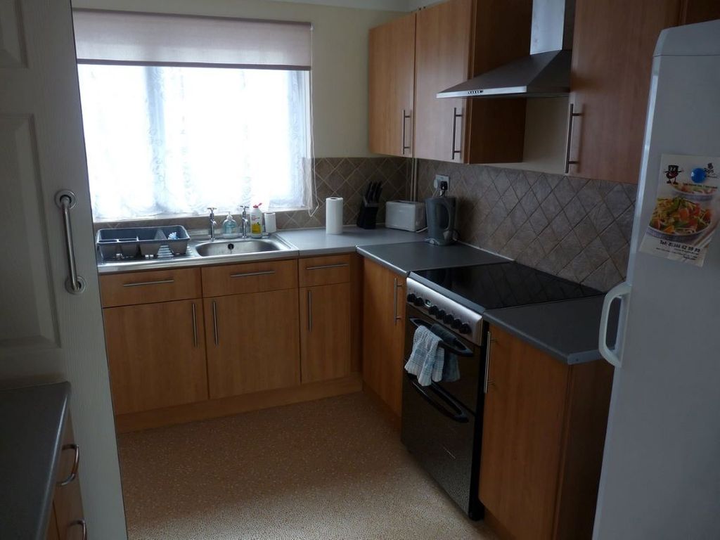 Additional image 13 of 6 bed terraced house for sale2 Aysgarth, Bracknell, Berkshire RG12