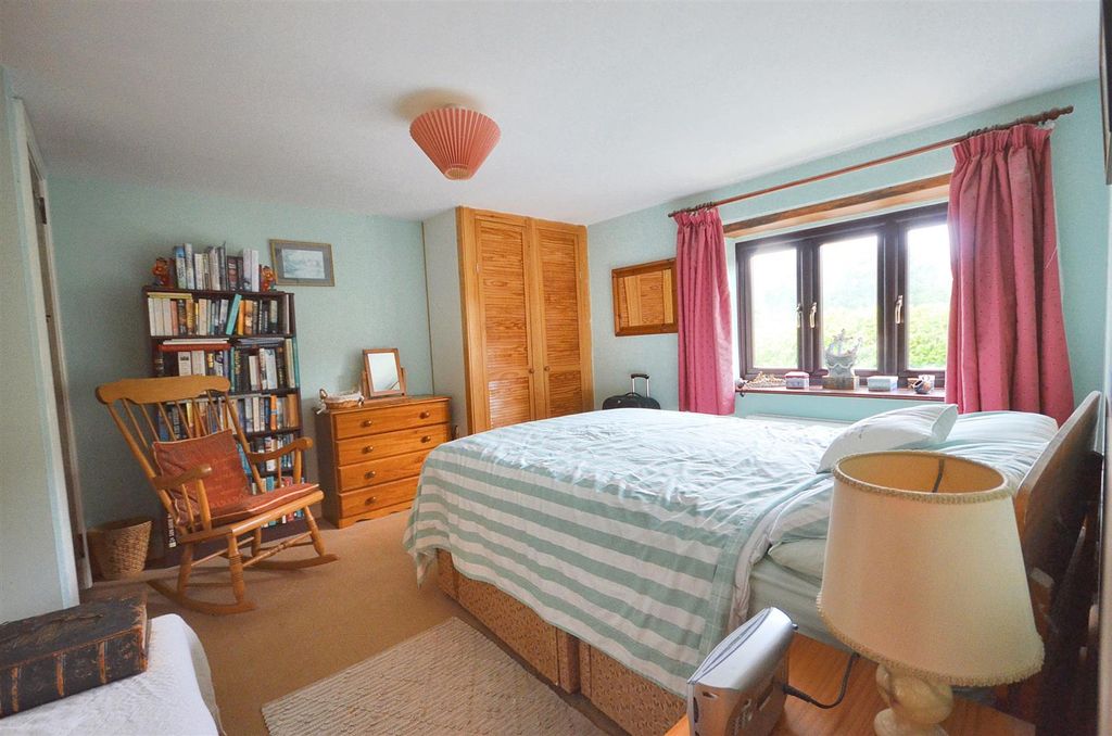 Additional image 10 of 3 bed cottage for saleShaftesbury Road, East Knoyle, Salisbury SP3