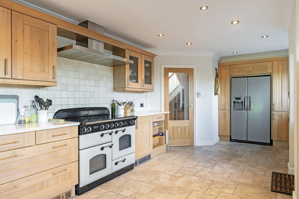 Additional image 7 of 5 bed property for saleChurch Lane, Figheldean, Salisbury SP4
