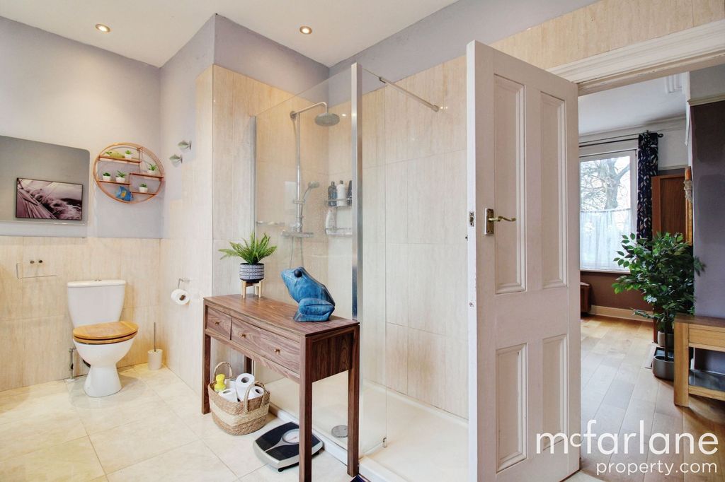 Additional image 16 of 5 bed detached house for salePark Lane, Swindon SN1