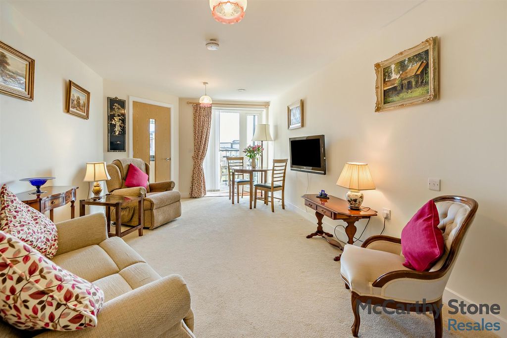1 bed flat for saleGilbert Place, Lowry Way, Swindon, Wiltshire SN3