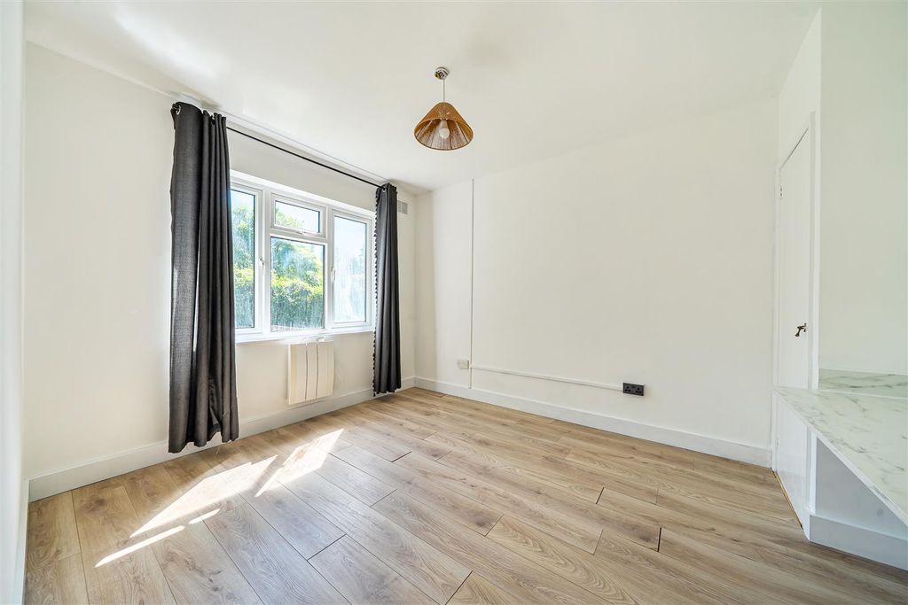 Additional image 11 of 2 bed semi-detached bungalow for saleThe New Severalls, Milton Lilbourne, Pewsey SN9