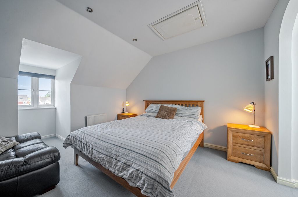 Additional image 6 of 3 bed terraced house for saleJohn Alder Close, Chiseldon, Swindon SN4