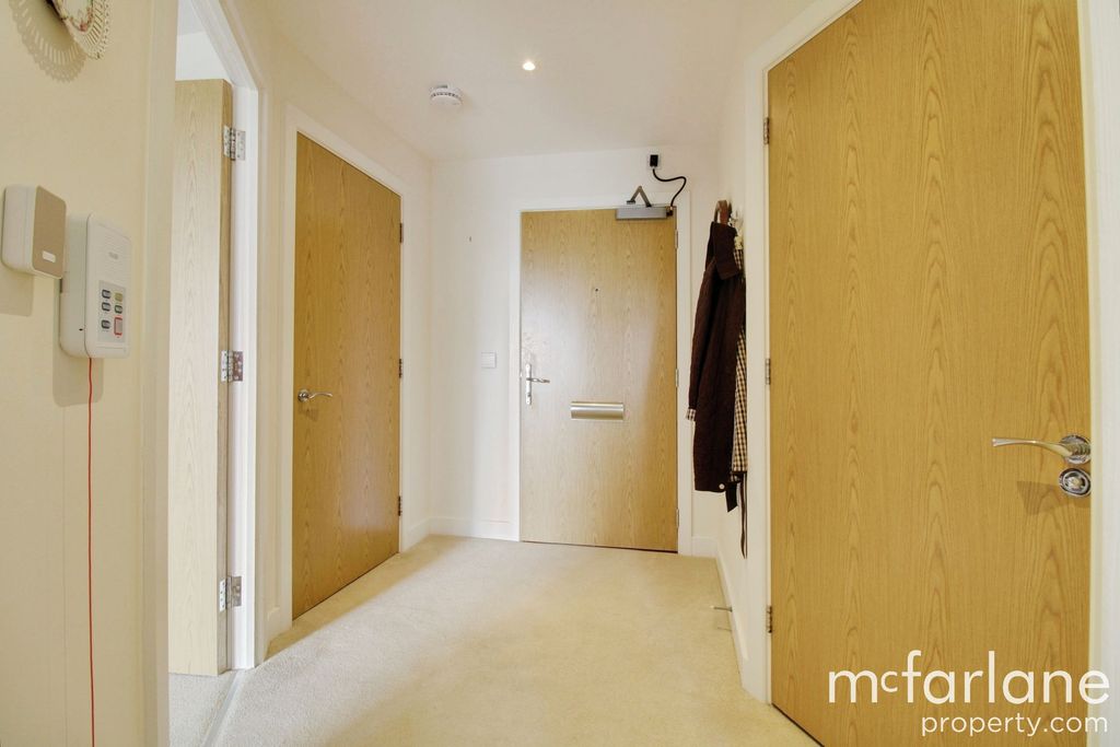 Additional image 10 of 1 bed flat for saleLowry Way, Swindon SN3