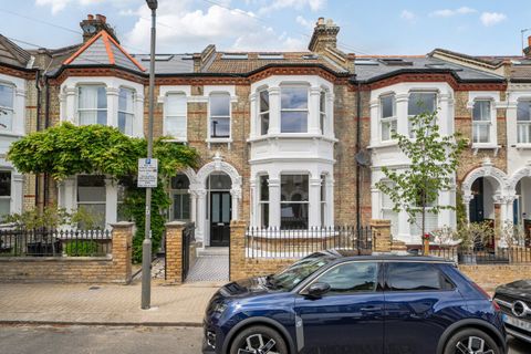 Boundaries Road, Balham, London SW12