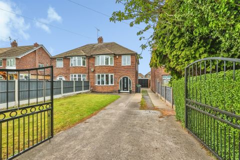 Watnall Road, Hucknall, Nottingham NG15