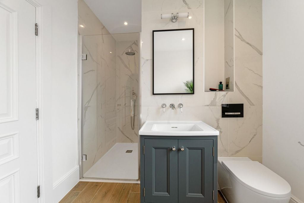 Additional image 16 of 2 bed flat for saleWinkfield Park Winkfield Row Bracknell, Berkshire RG42