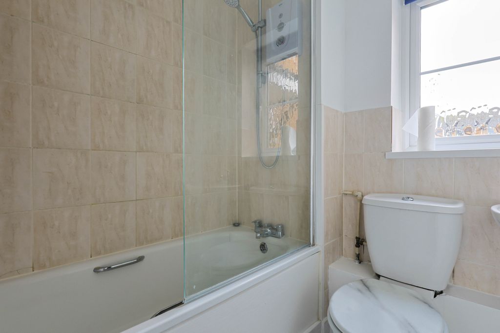 Additional image 6 of 1 bed flat for saleAldworth Close, Bracknell RG12
