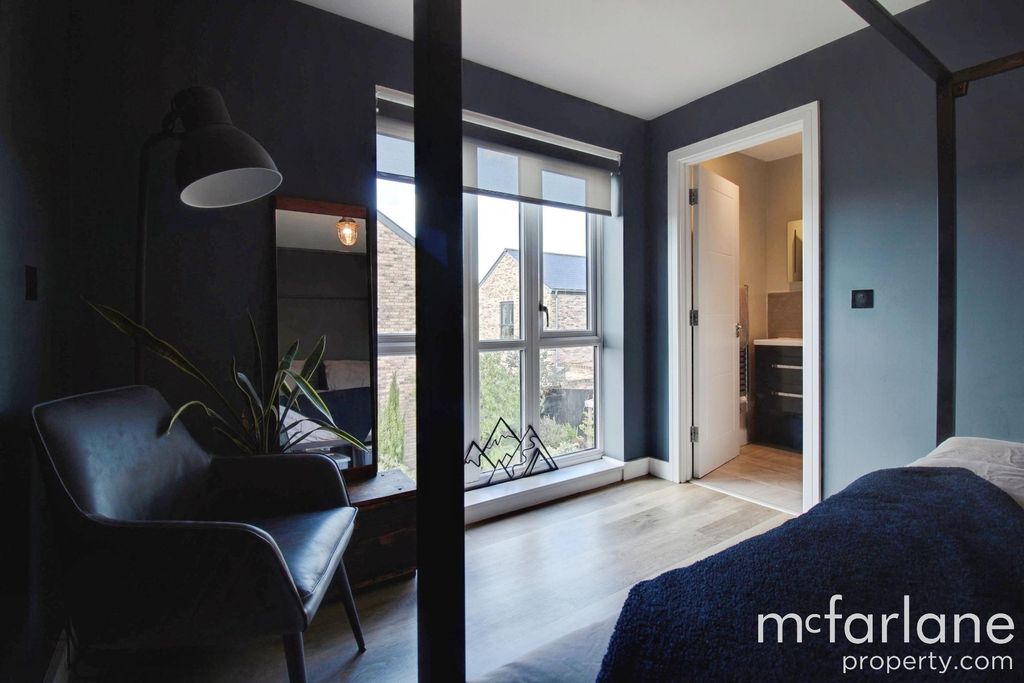 Additional image 14 of 4 bed detached house for saleTrevelyan Road, Swindon SN3